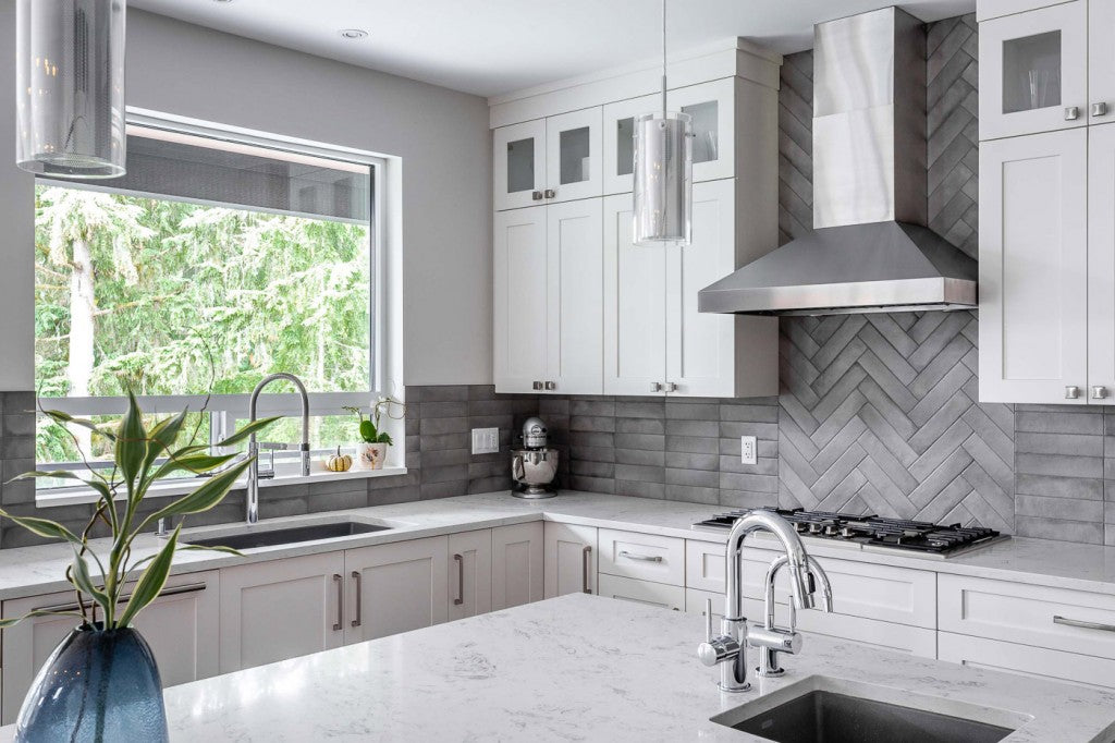 wall mounted range hood by Victory